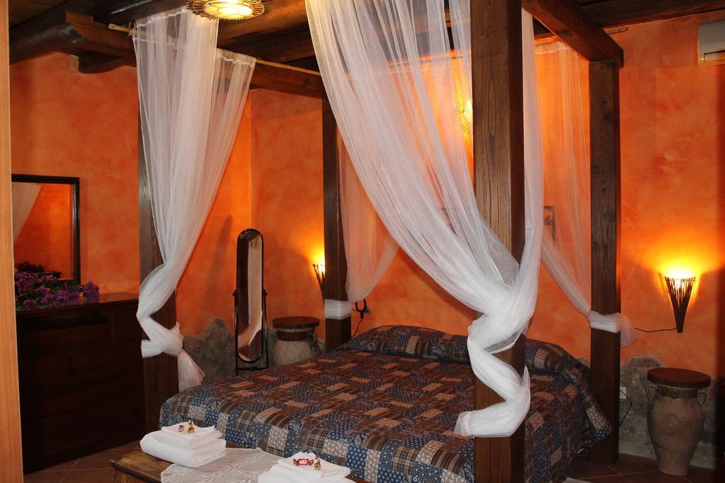 Casa Vacanze Borgo Borghese Sant'Alessio Siculo Quarto foto